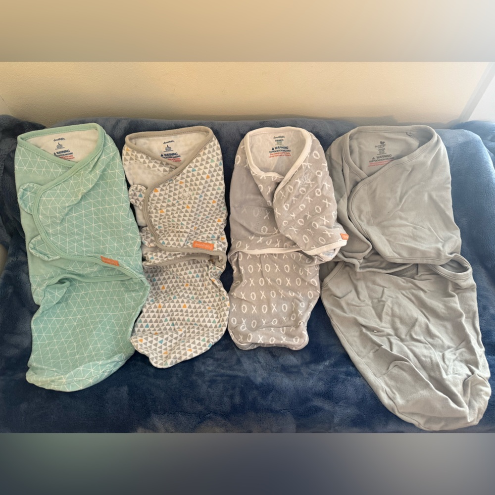 SwaddleMe Swaddles (set of 4) size sm/md+lg